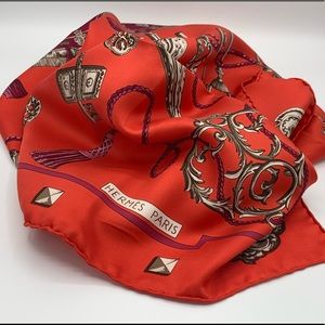 Authentic HERMÈS “LES CLÉS” silk scarf